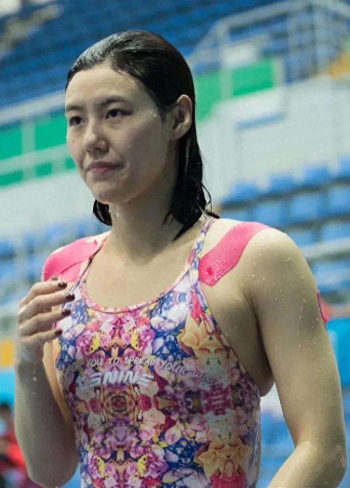 女游泳冠军刘湘_游泳选手刘湘_游泳美女冠军刘湘