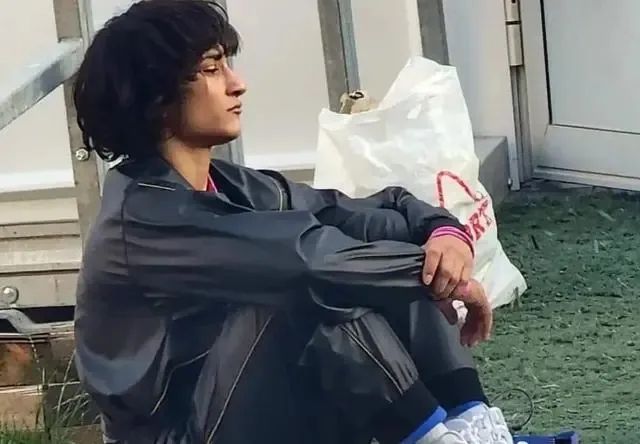 最强举重冠军_举重冠军强_举重运动冠军