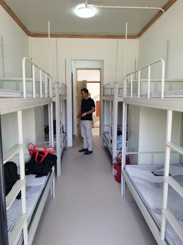 蚌埠青少年篮球俱乐部_蚌埠市篮球队_蚌埠小学篮球联赛总冠军