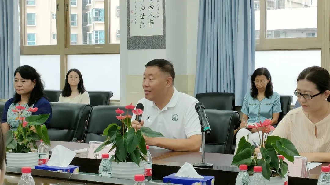 蚌埠市篮球队_蚌埠青少年篮球俱乐部_蚌埠小学篮球联赛总冠军