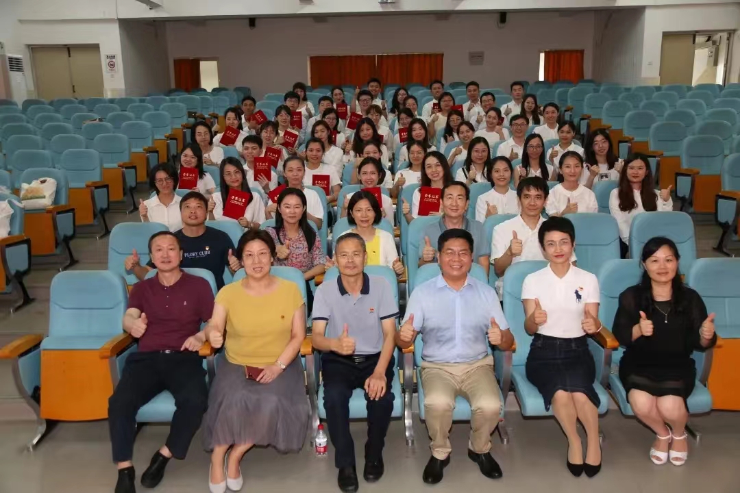蚌埠市篮球队_蚌埠小学篮球联赛总冠军_蚌埠青少年篮球俱乐部