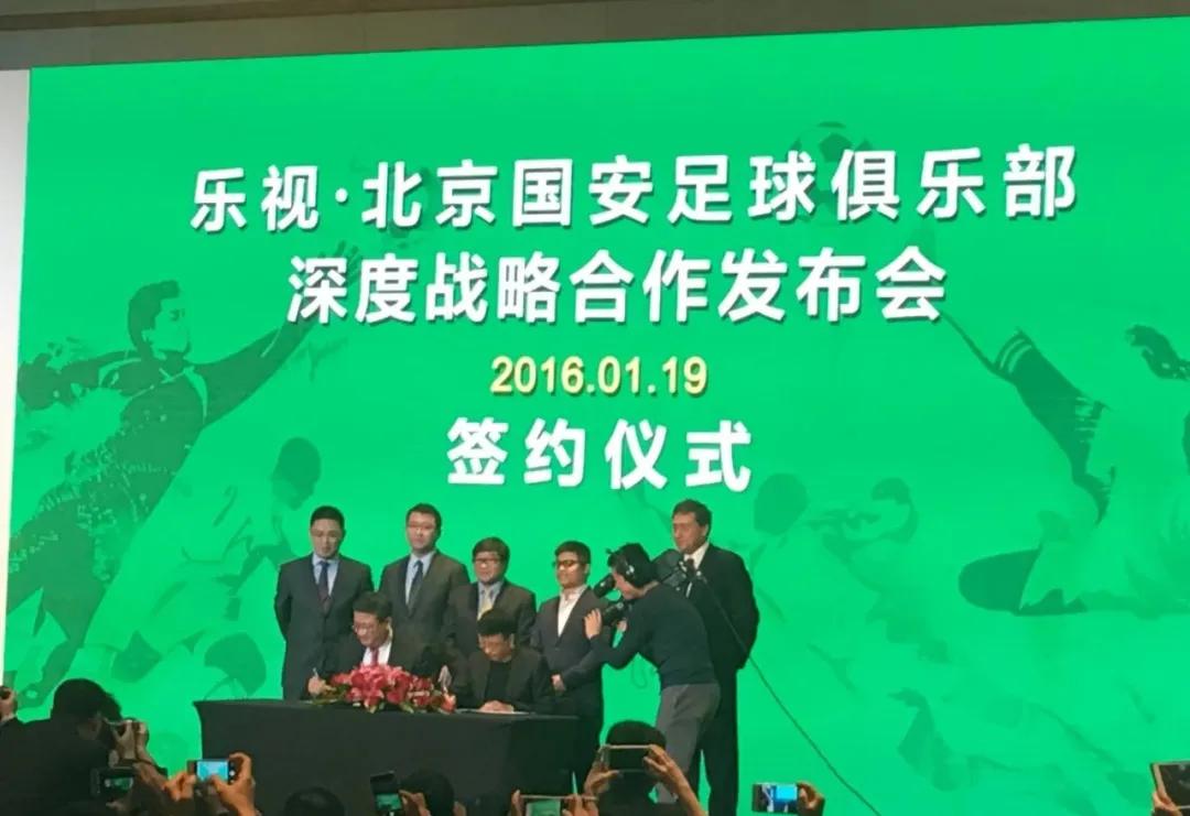联赛足球赛冠军有奖金吗_足球联赛有冠军赛吗_足球比赛冠军