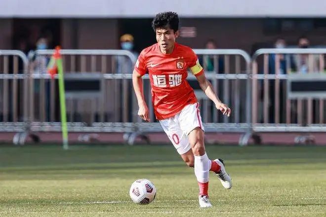 2022广东外援是谁_广东足球外援历史名单最新_广东外援2020