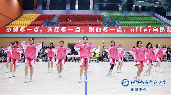 篮球中场是什么意思_篮球中场对决规则_篮球中场规则对决是什么